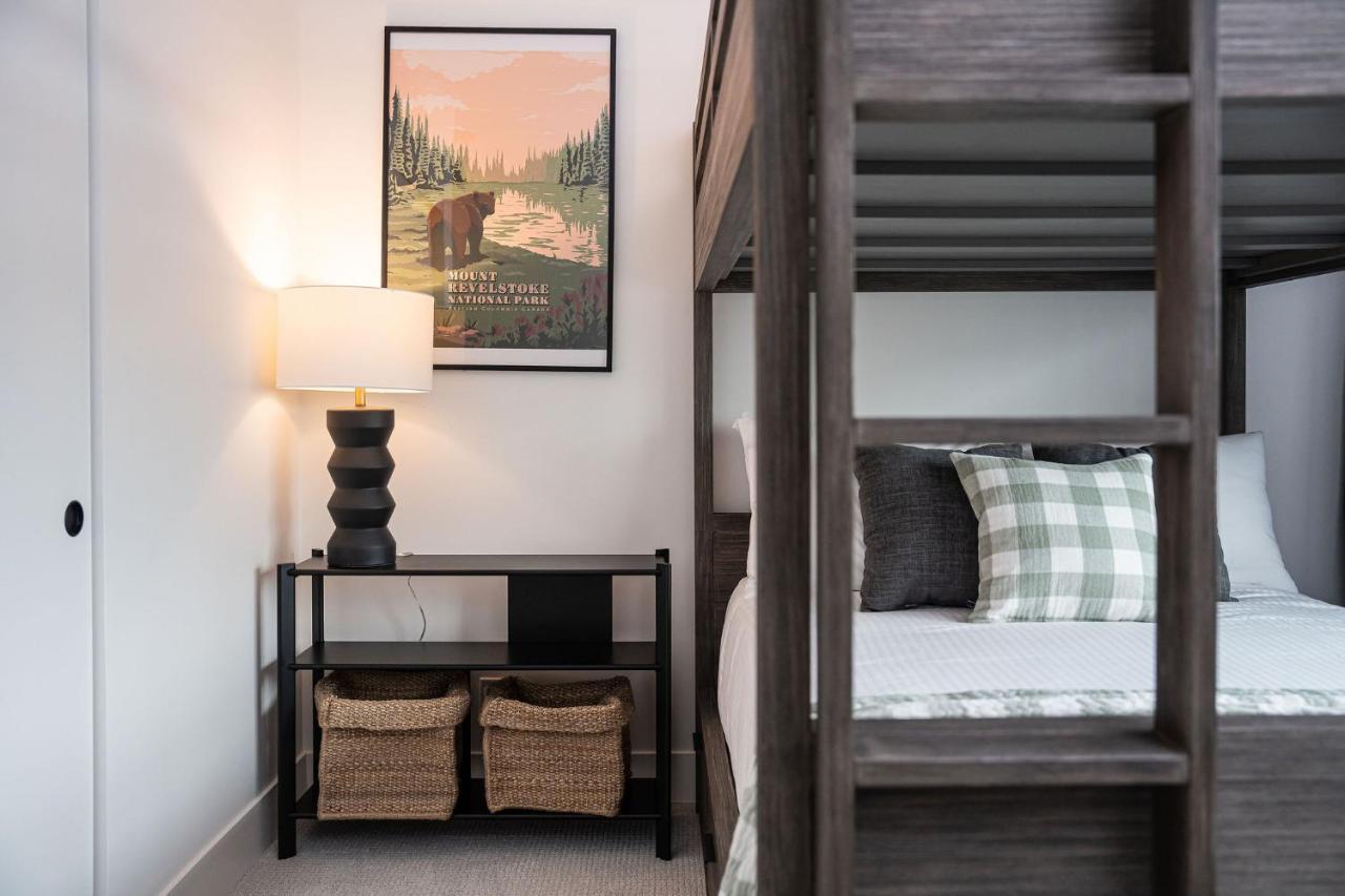 Apartment The Monashee House By Vacations *