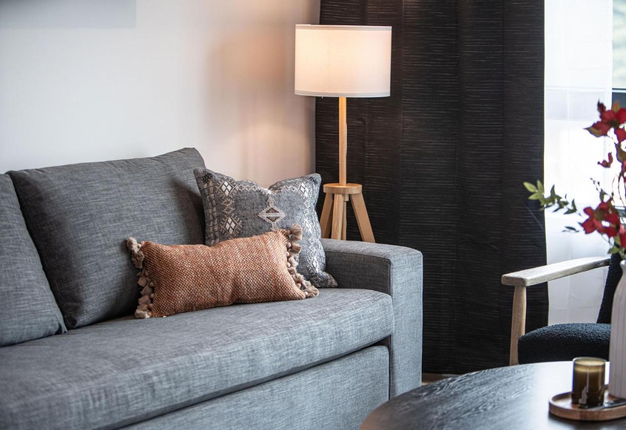 The Monashee House By Vacations Apartment